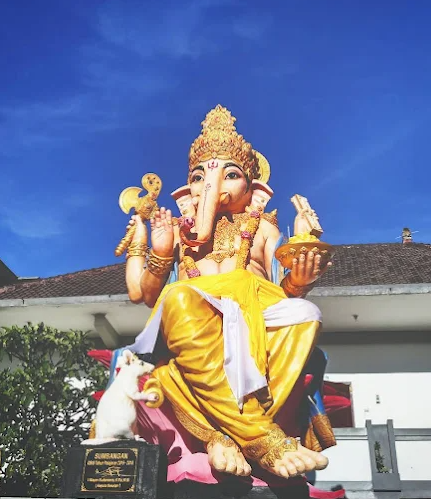 seni dan sastra